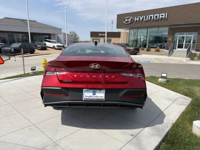 2026 Hyundai Elantra - Photo 4