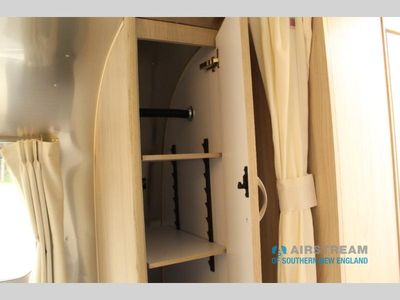 2025 Airstream Globetrotter - Photo 39