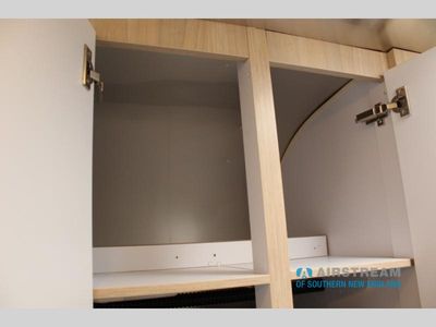 2025 Airstream Globetrotter - Photo 31