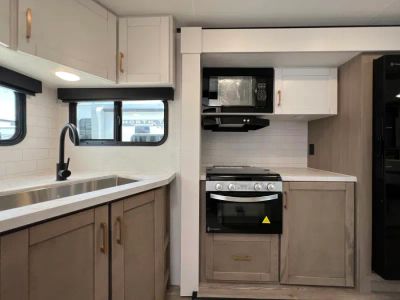 2027 Jayco NORTH TRAIL — photo 10 view