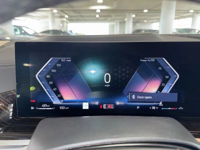 2026 BMW X7 — photo 25 view