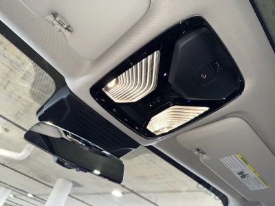 2026 BMW X7 — photo 32 view