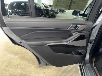 2026 BMW X7 — photo 17 view