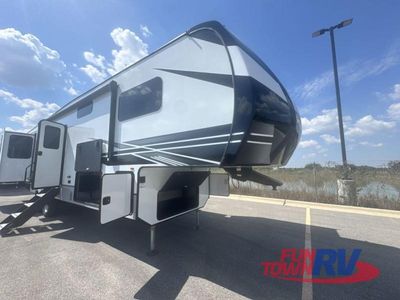 2023 KZ Durango - Photo 12