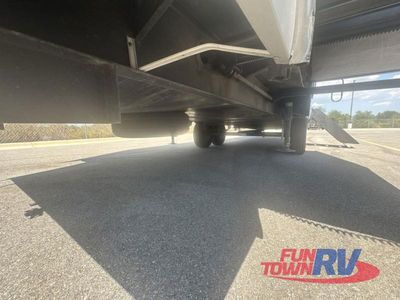 2023 KZ Durango - Photo 24