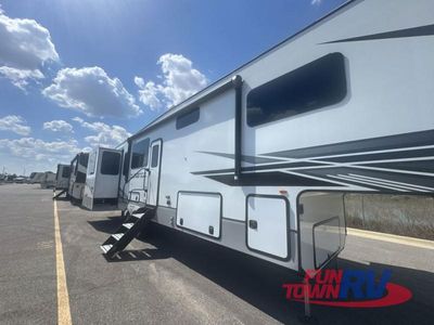2023 KZ Durango - Photo 16