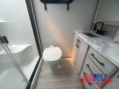 2023 KZ Durango - Photo 43