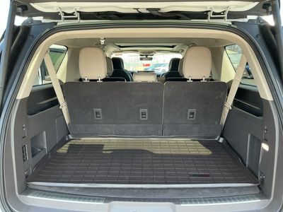 2023 Lincoln Navigator L — photo 18 view