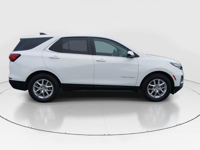 2024 Chevrolet Equinox — photo 8 view