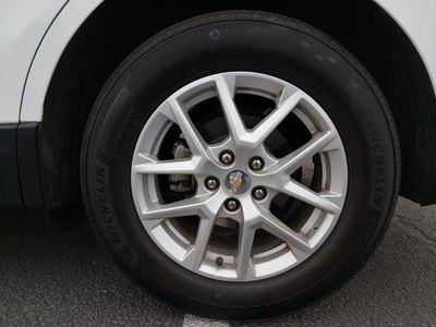 2024 Chevrolet Equinox — photo 10 view