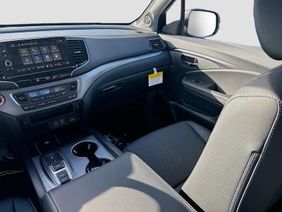 2026 Honda Ridgeline — photo 18 view