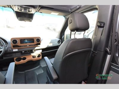 2025 Winnebago Revel - Photo 19