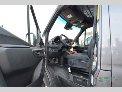 2025 Winnebago Revel - Photo 7