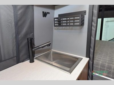 2025 Winnebago Revel - Photo 36