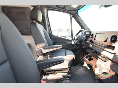 2025 Winnebago Revel - Photo 23