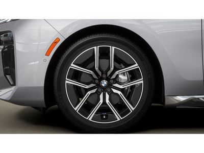 2026 BMW 7 Series — photo 7 view