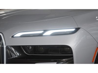 2026 BMW 7 Series — engine compartment view