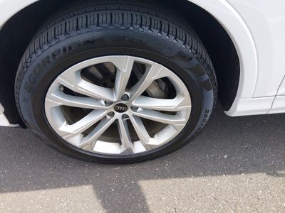 2025 Audi Q7 - Photo 10