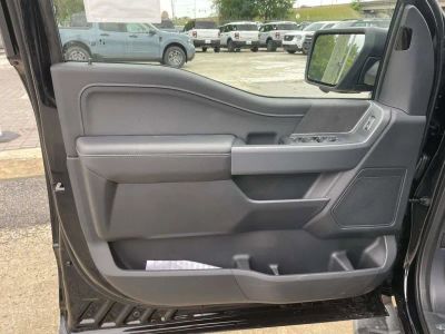 2026 Ford F-150 — photo 15 view