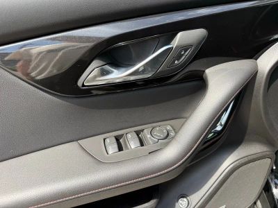 2025 Chevrolet Blazer - Photo 17