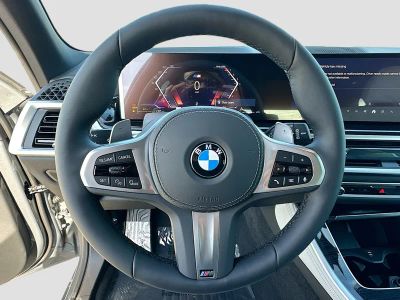 2026 BMW X5 — photo 9 view
