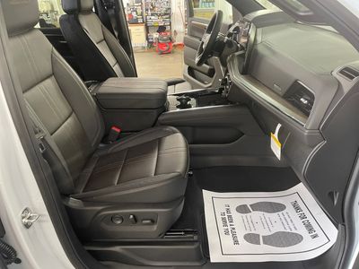2026 Chevrolet Tahoe — photo 15 view