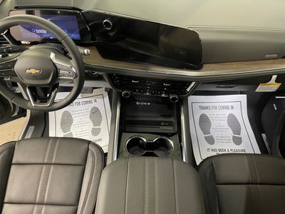 2026 Chevrolet Tahoe — photo 13 view