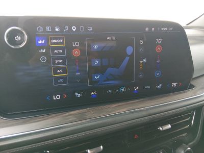 2025 Chevrolet Tahoe — photo 19 view