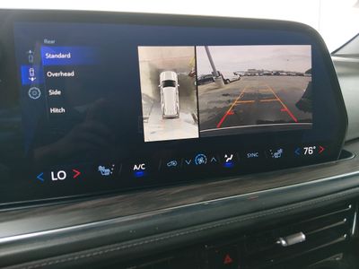 2025 Chevrolet Tahoe — photo 16 view
