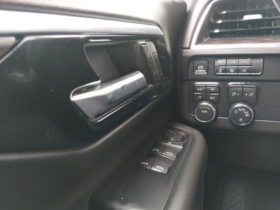 2025 Chevrolet Tahoe — photo 21 view