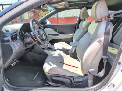 2020 Hyundai Veloster - Photo 15