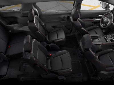 2026 Toyota Sienna - Photo 4
