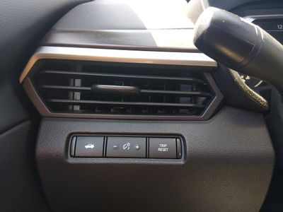 2024 Nissan Altima — photo 13 view