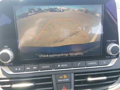 2024 Nissan Altima — photo 16 view