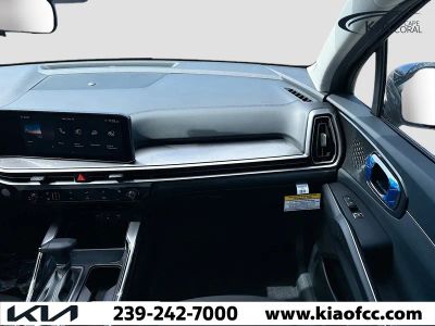 2026 Kia Sorento — photo 16 view