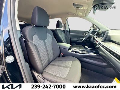 2026 Kia Sorento — photo 13 view