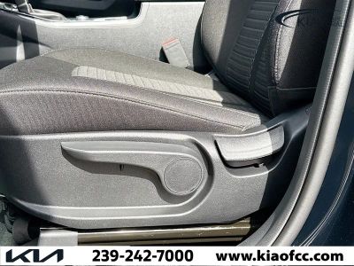 2026 Kia Sorento — photo 23 view