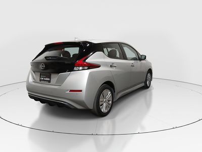 2023 Nissan LEAF - Photo 7