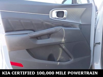 2023 Kia Sorento - Photo 22