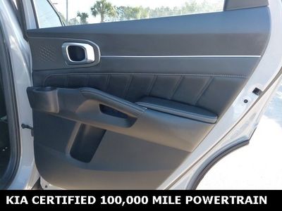 2023 Kia Sorento - Photo 30