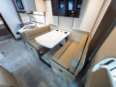 2027 Thor Motor Coach CHATEAU — photo 8 view