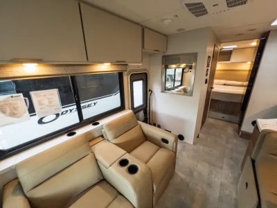 2027 Thor Motor Coach CHATEAU — photo 9 view