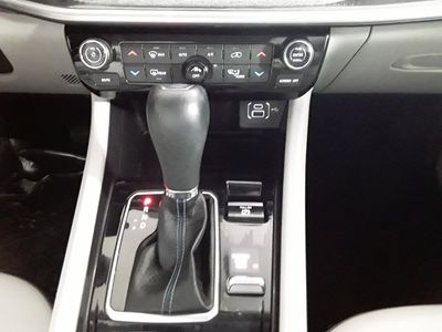 2022 Jeep Compass - Photo 19