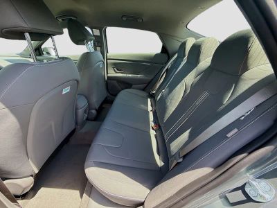 2026 Hyundai ELANTRA — photo 17 view