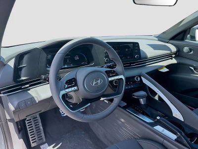 2026 Hyundai ELANTRA — photo 7 view