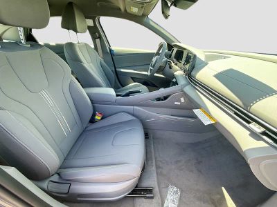 2026 Hyundai ELANTRA — photo 20 view