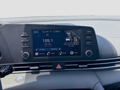 2026 Hyundai ELANTRA — photo 10 view