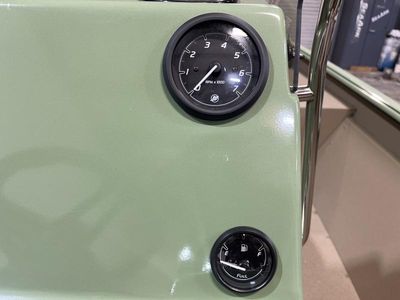 2025 SeaArk Phantom 20X CC - Photo 11