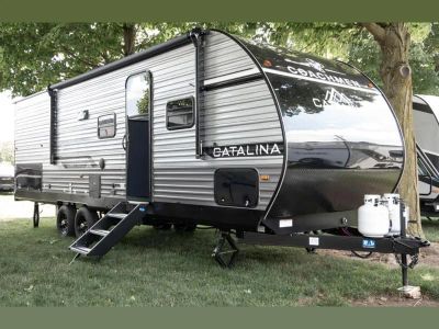 2027 Coachmen RV Catalina Summit Series 8 — front three-quarter view