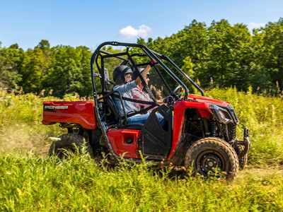 2026 Honda Pioneer 520 - Photo 27
